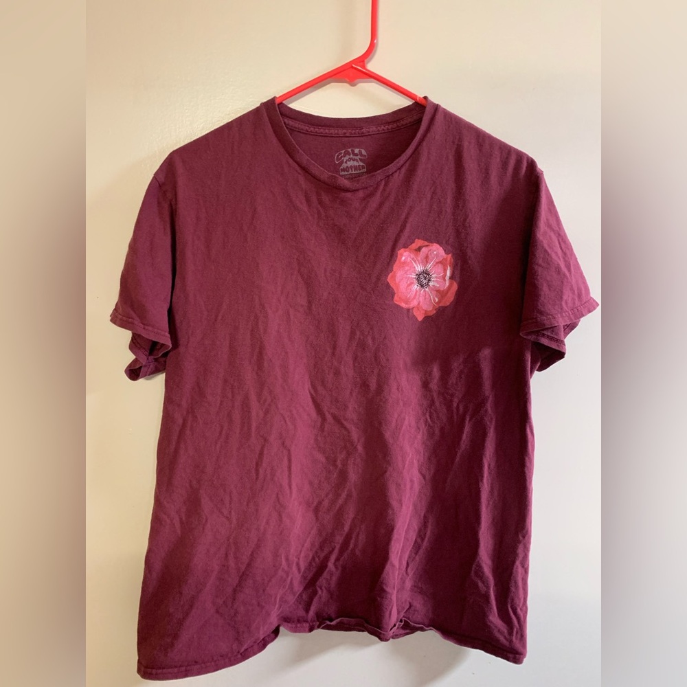 Men's Maroon Graphic T-Shirt